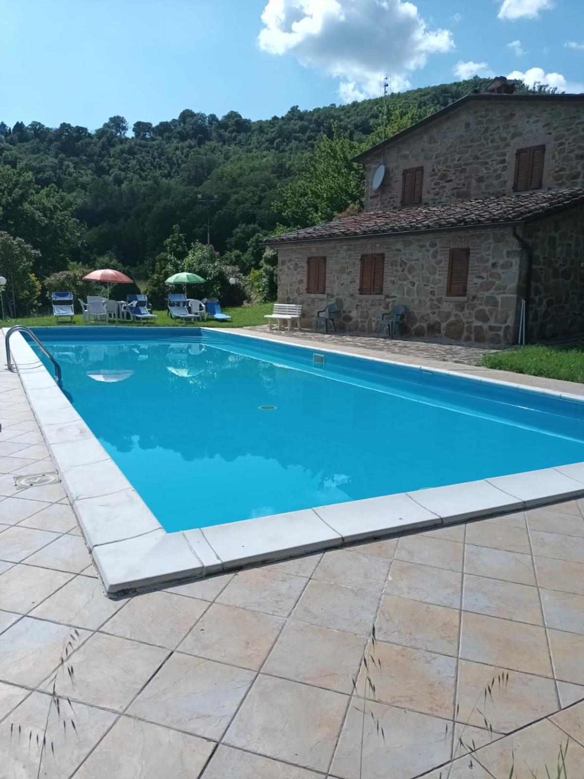Villa Il Corniolo Morra Екстериор снимка